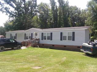 61 Graham Hunt Rd, Rowland, NC 28383