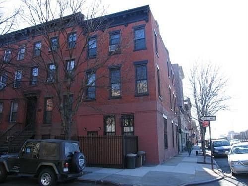 2nd image of 527 Hicks St