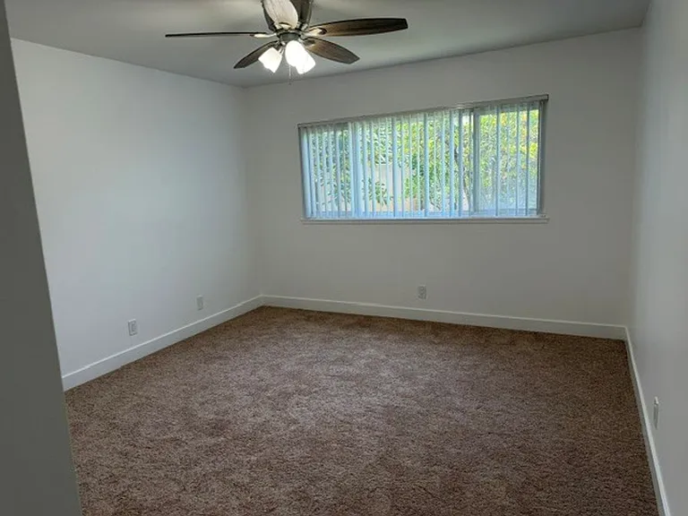 632 Heather Ave — Photo 10