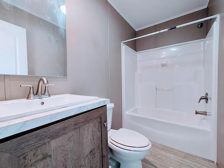 205 W Tower Ln — Photo 11