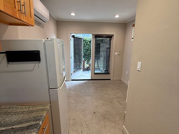 4th image of 4519 34th St