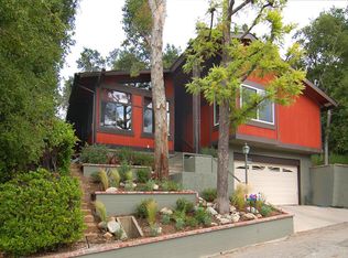 20940 Almazan Rd, Woodland Hills, CA 91364