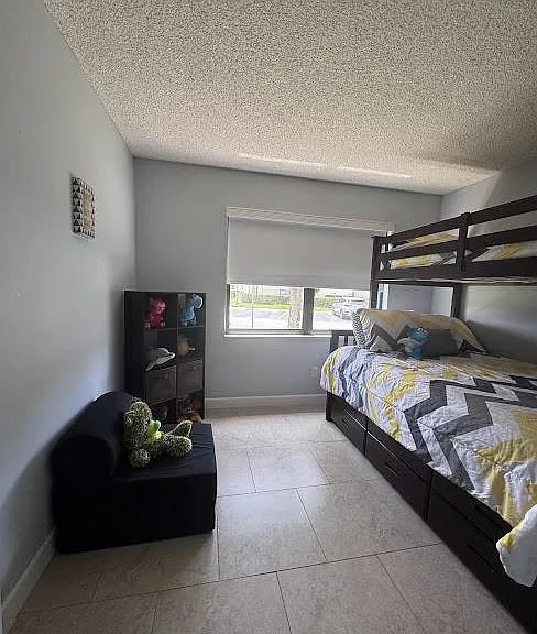 3239 Candle Ridge Dr — Photo 6