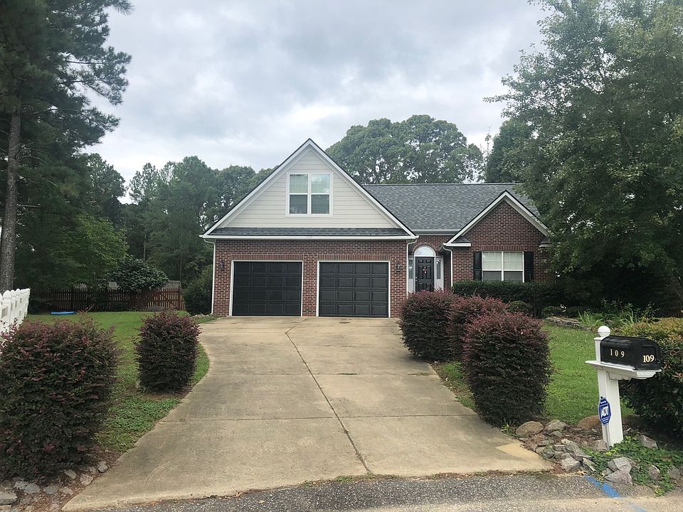 1st image of 109 Deer Lodge Ct