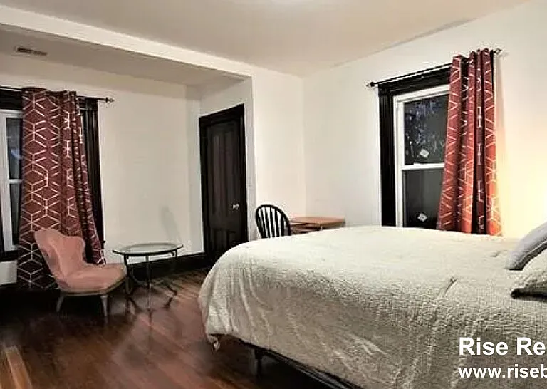 18 Holton St #X — Photo 6