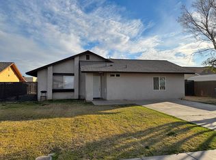 802 E Calle De Oro, Calexico, CA 92231