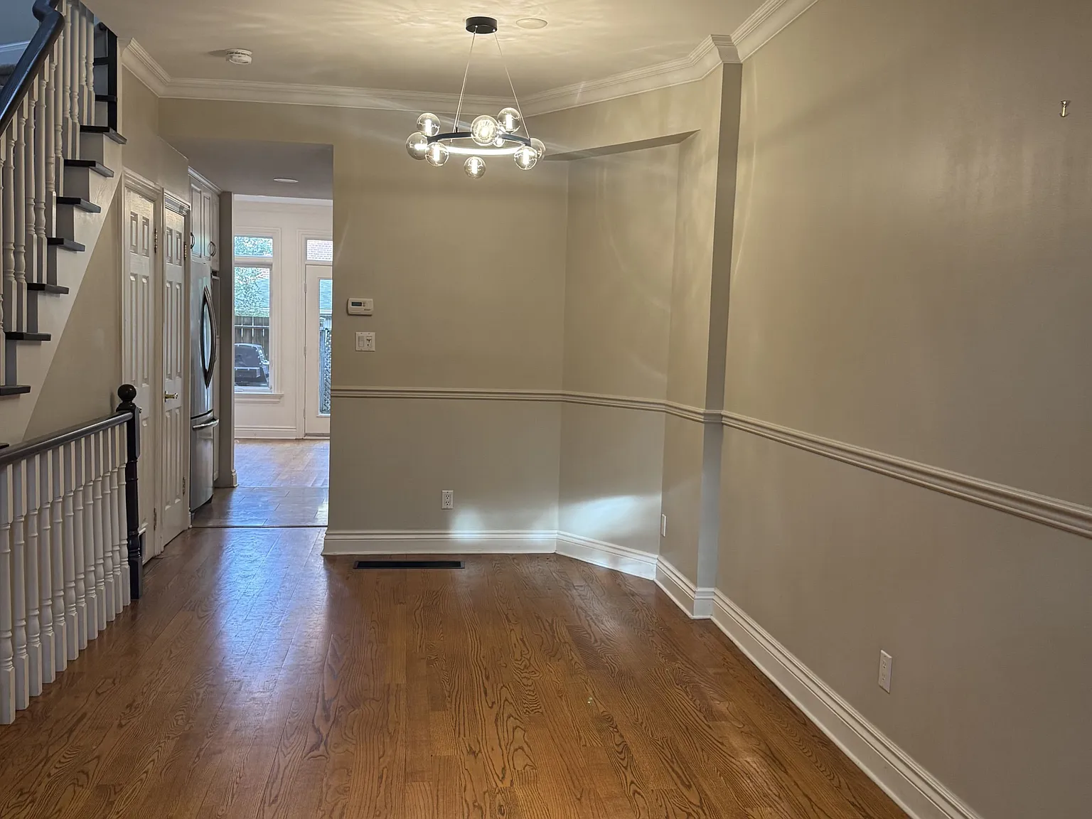 2 bed, $4,100 — Photo 3