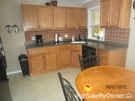2nd image of 12826 Grannis Rd