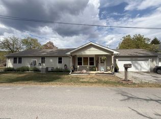 34 Crawford St, Beverly, WV 26253