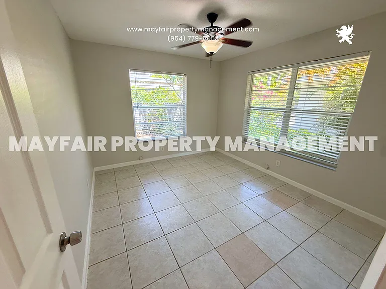 627 NE 10th Ave #6 — Photo 7