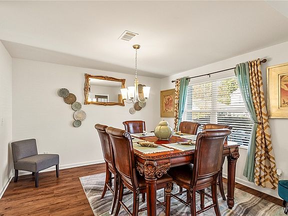 4th image of 2234 Summer Haven Ln