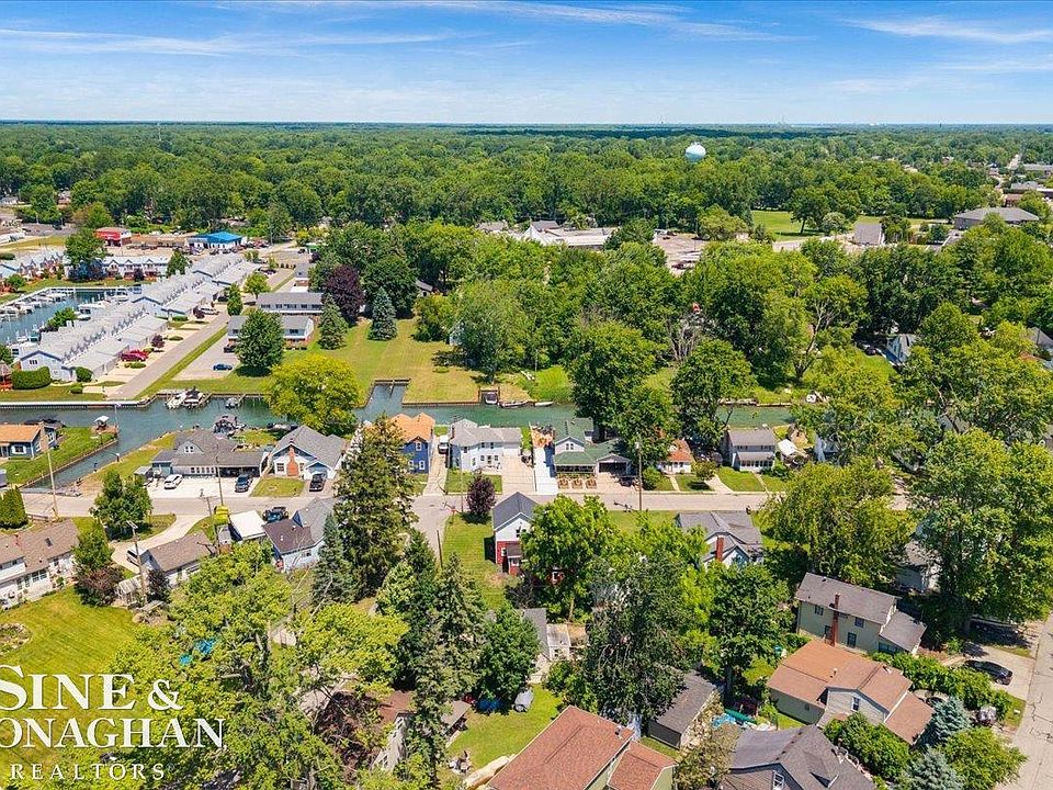 447 Ruskin Dr, photo 28