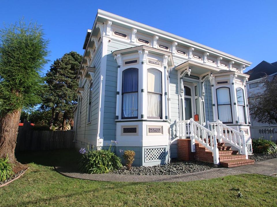 2nd image of 1213 G St