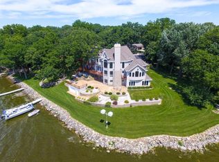 W7703 Koshkonong Lake Rd, Fort Atkinson, WI 53538