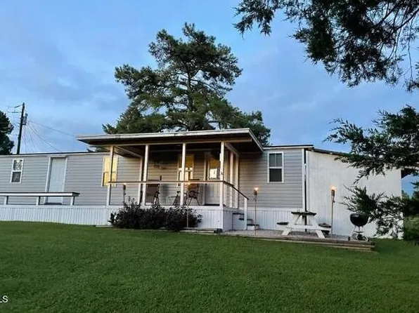 529 Flanagan Rd, Henderson, NC 27537