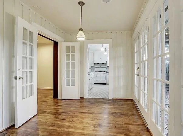 1652 Vassar St — Photo 12