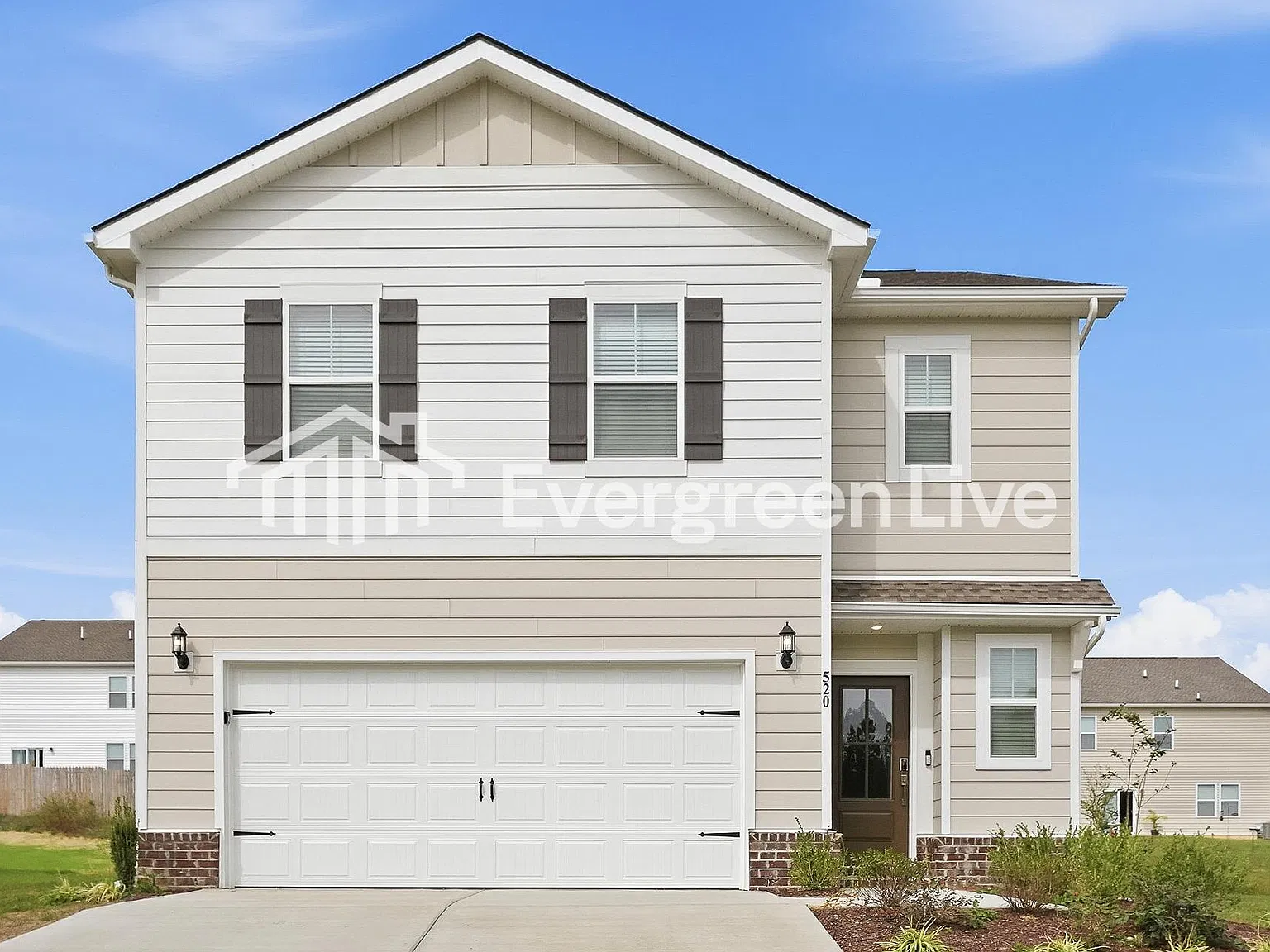 4 bed, 2.5 bath, 2011 sqft, $1,850 — Photo 2