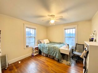 171 Hillside St #U1, Boston, MA 02120