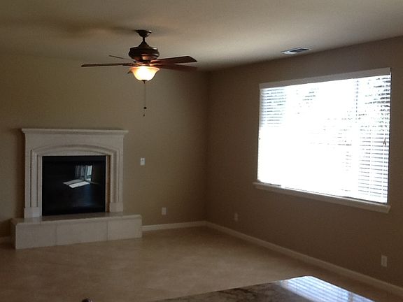 4th image of 2033 Bristol Ct