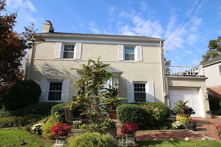 1st image of 347 Church Ave