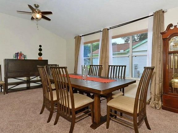 5th image of 315 Gonzales Pl