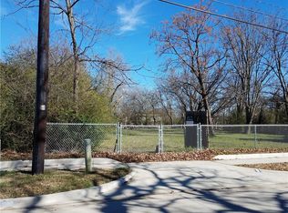 3201 Russell Rd, Arlington, TX 76001