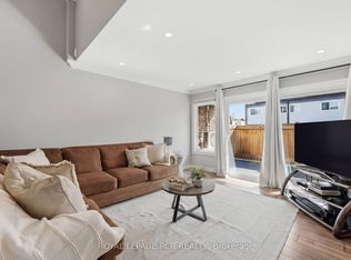 155 Milestone Cres #28, Aurora, ON