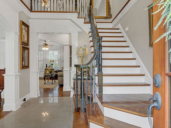 4th image of 3438 Autumn Oaks Ct