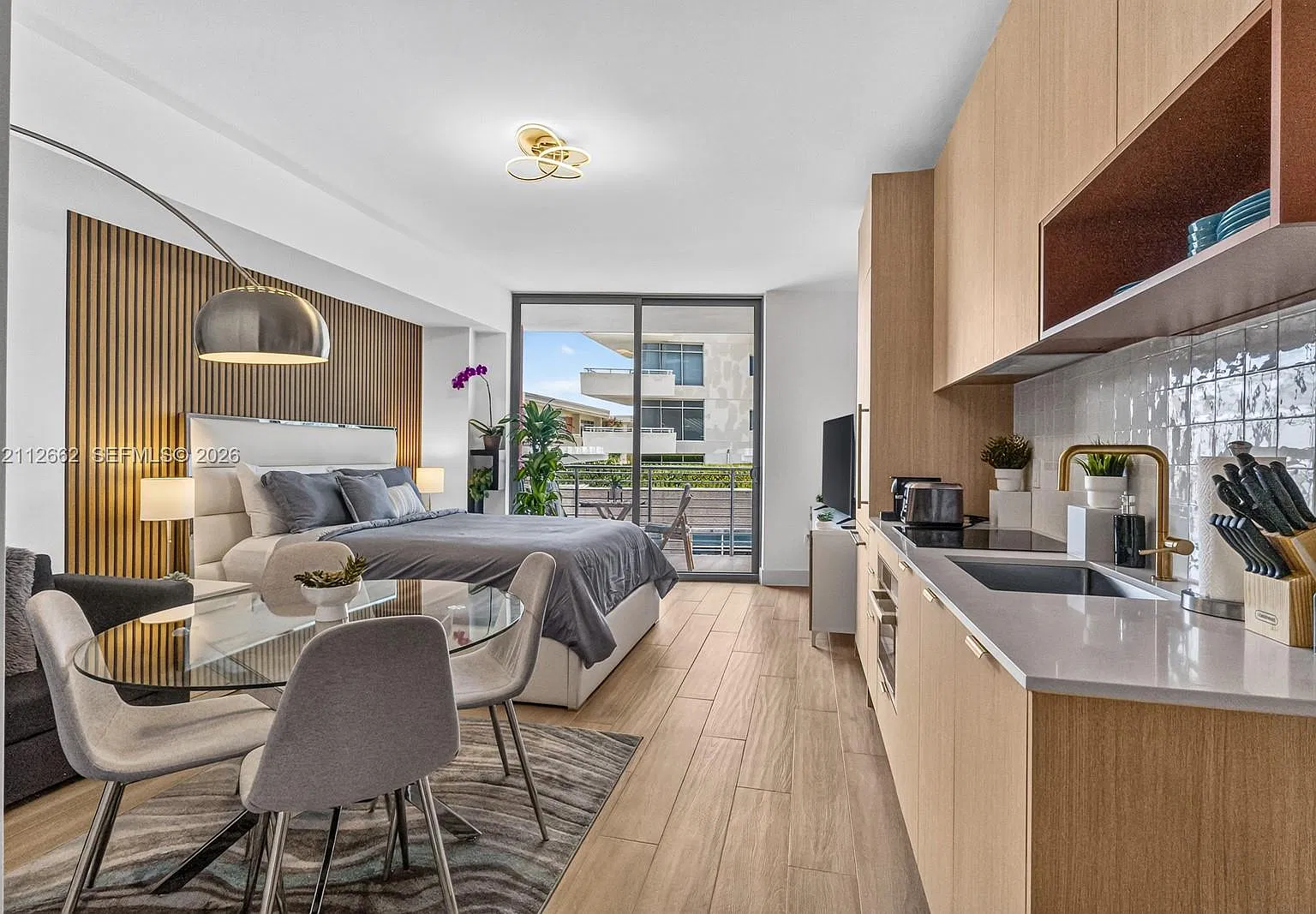 The Standard Residences — Photo 4
