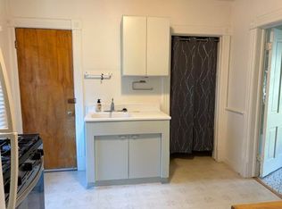 842 Spaight St #2, Madison, WI 53703