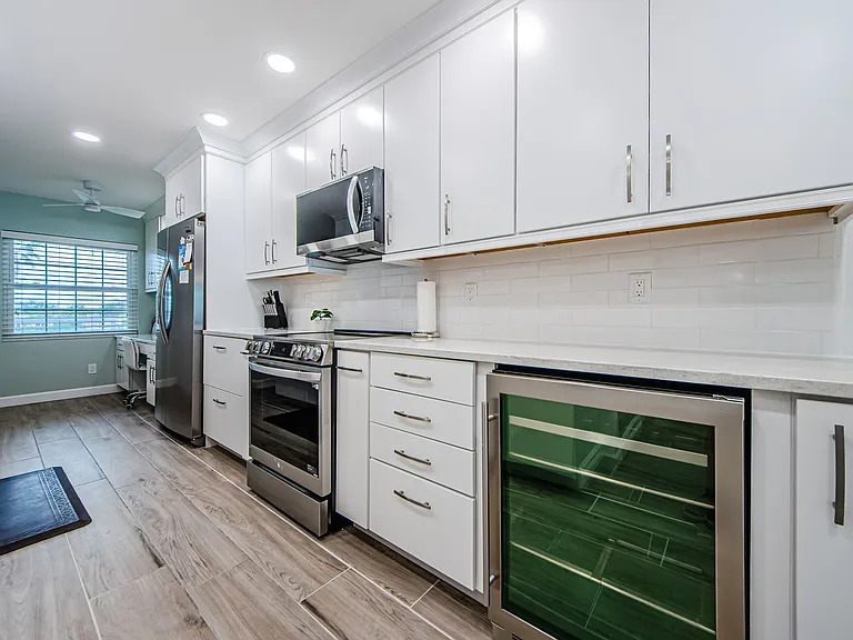 2900 Gulf Blvd #205 — Photo 17