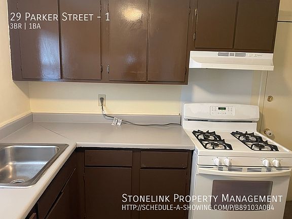 2nd image of 29 Parker St Floor 1