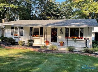 5049 Brinthaven Dr, Sylvania, OH 43560