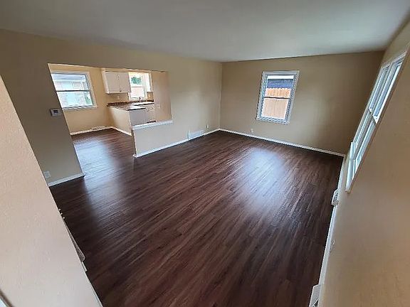 5th image of 8003 W Tripoli Ave #8003