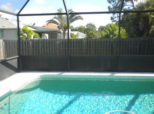 2801 SE Gantry Ct, Port Saint Lucie, FL 34952