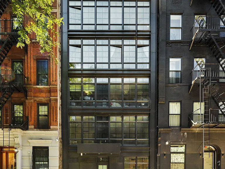 324 E 93rd St #101 — Photo 11