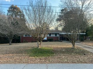 5556 Glenview Dr, Columbus, GA 31907