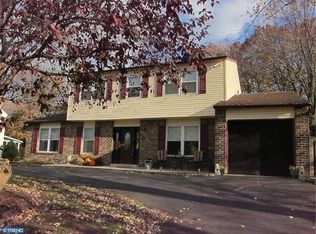 271 Butterworth Ln, Langhorne, PA 19047