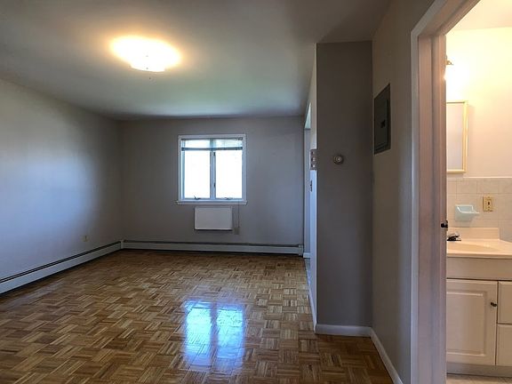 3rd image of 21-30 48th St #2
