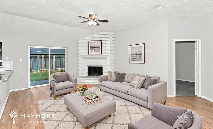 3 bed, 2.0 bath, 1868 sqft, $1,895 — Photo 4