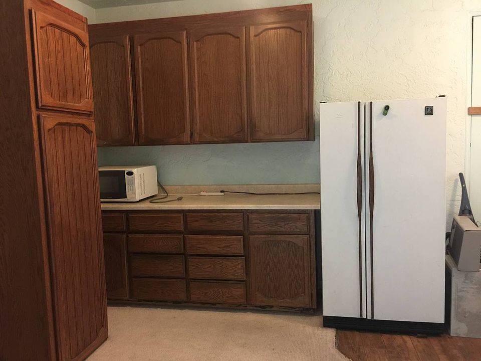 1st image of 1388 W Latimer Ave