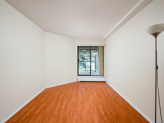 5th image of 8460 Ackroyd Rd #129