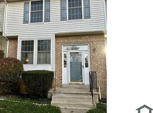 21 Samantha Ct, Owings Mills, MD 21117