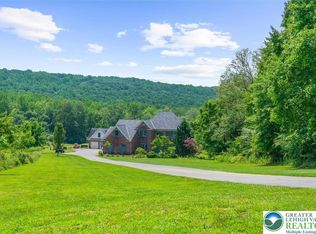 2350 Wassergass Rd, Hellertown, PA 18055