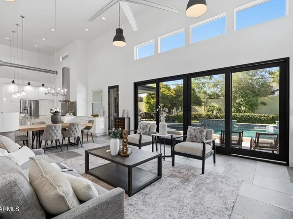 3230 E COLTER Street, Phoenix, AZ 85018