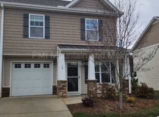 19 Barnett Shoals Dr, Weaverville, NC 28787
