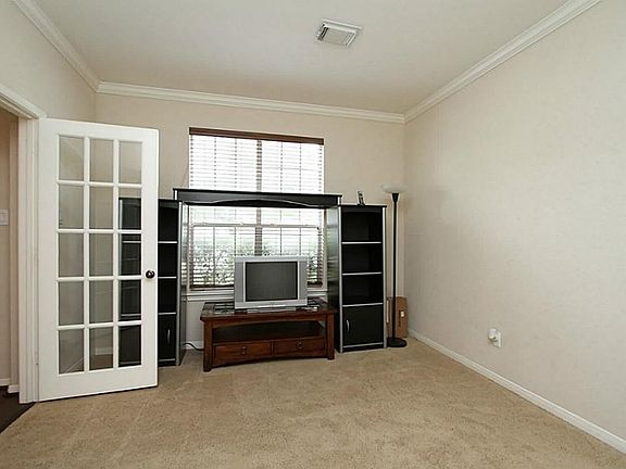 5th image of 16218 Diamond Rock Dr