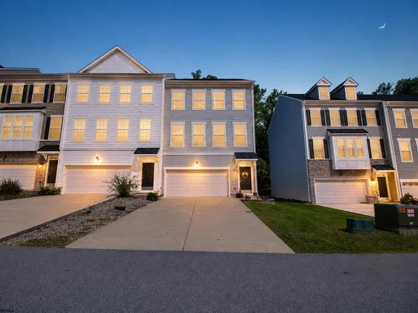 331 Bay St, Morgantown, WV 26508