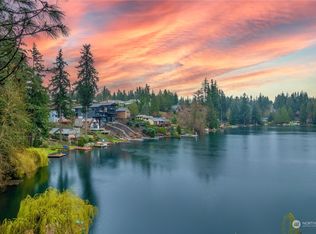 25607 E Lake Wilderness Dr SE, Maple Valley, WA 98038