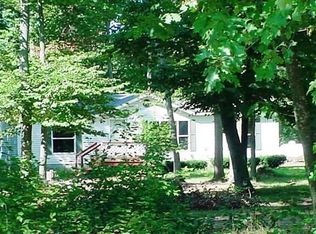 7667 S 100th Ave, Rothbury, MI 49452